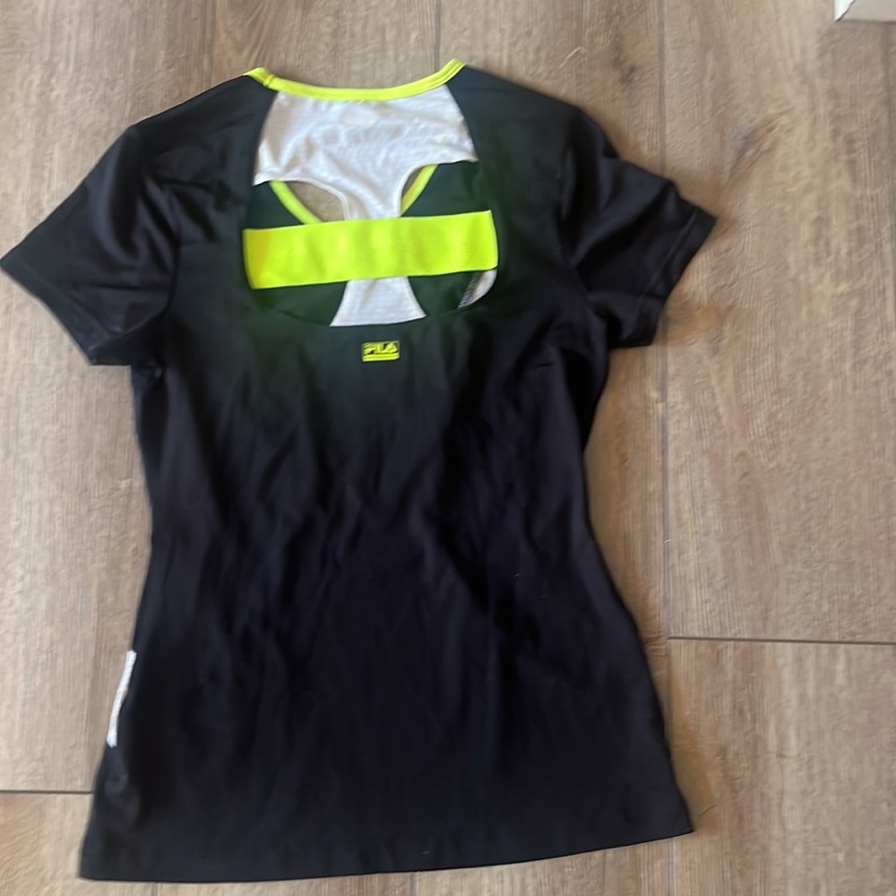 Sports top - Picture 2 of 2